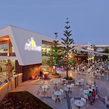 Club Mermaid Village Hotell 4*